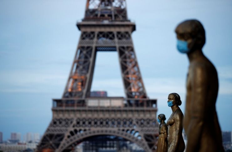 Economia da França pode cair até 17% até o fim do ano