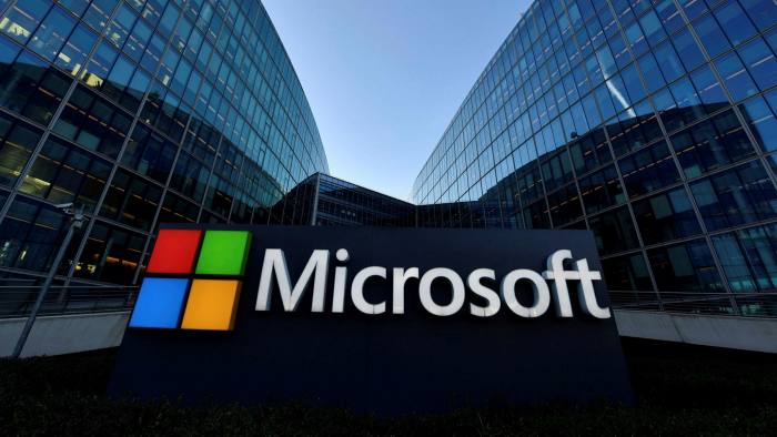 Microsoft (MSFT34) perde 15% em faturamento