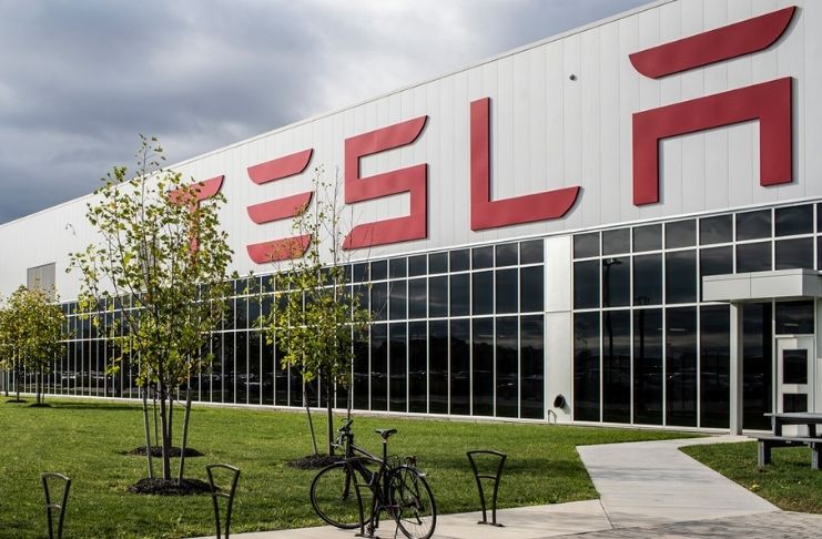 Tesla (TSLA34) pretende revitalizar negócio de energia solar